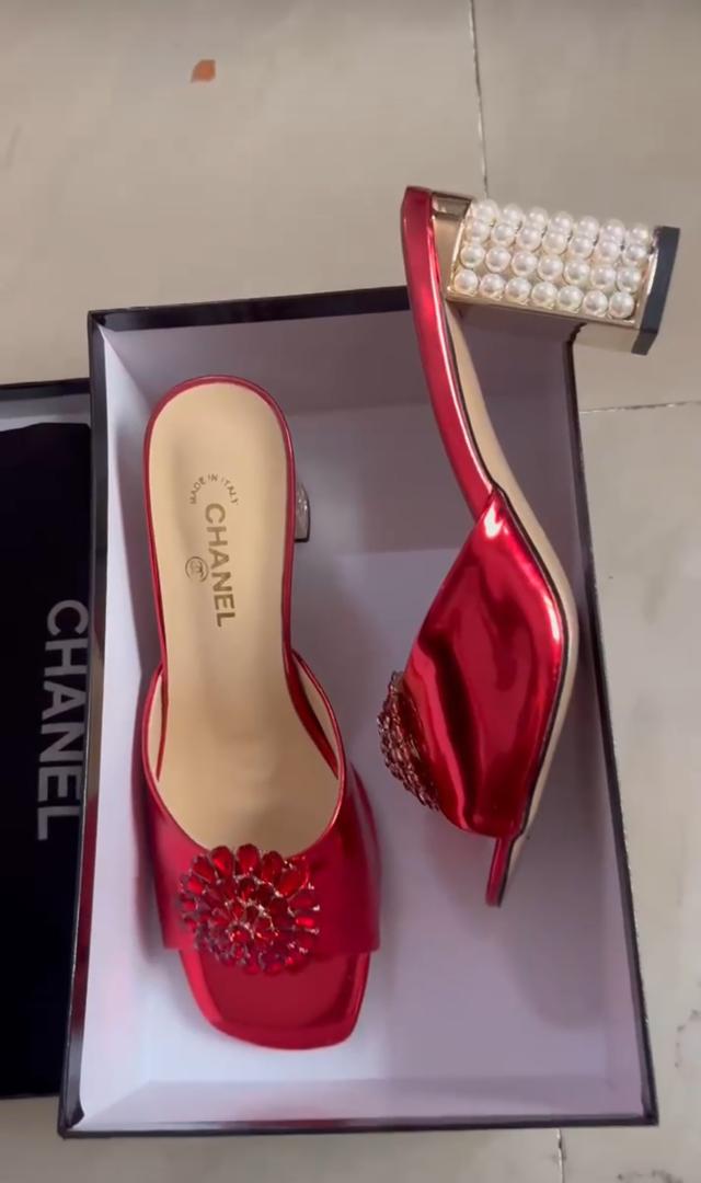 Luxurious Channel shoes. Real leather